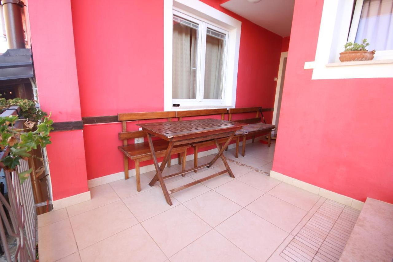 With A Swimming Pool - 3358 Apartment
