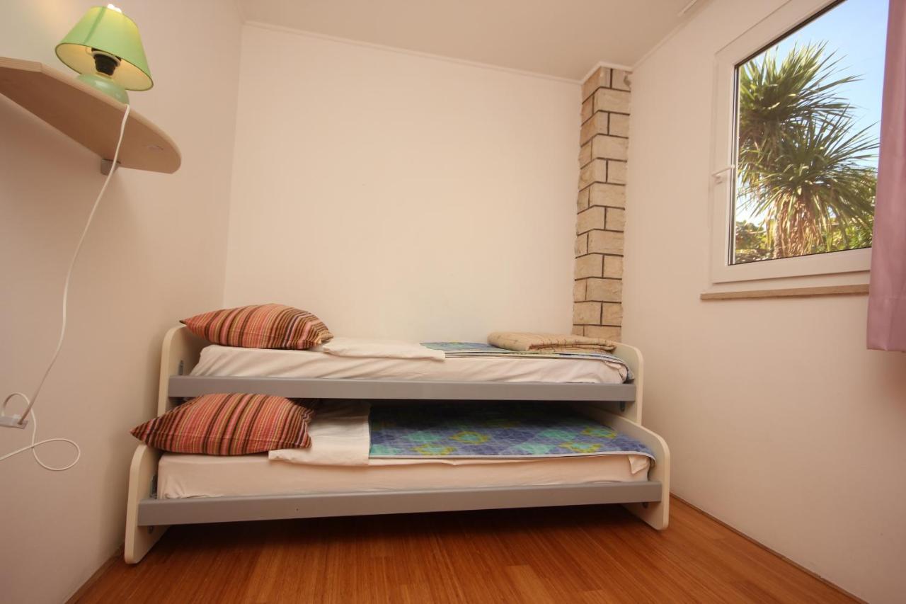 Apartment With A Swimming Pool - 3358 Umag