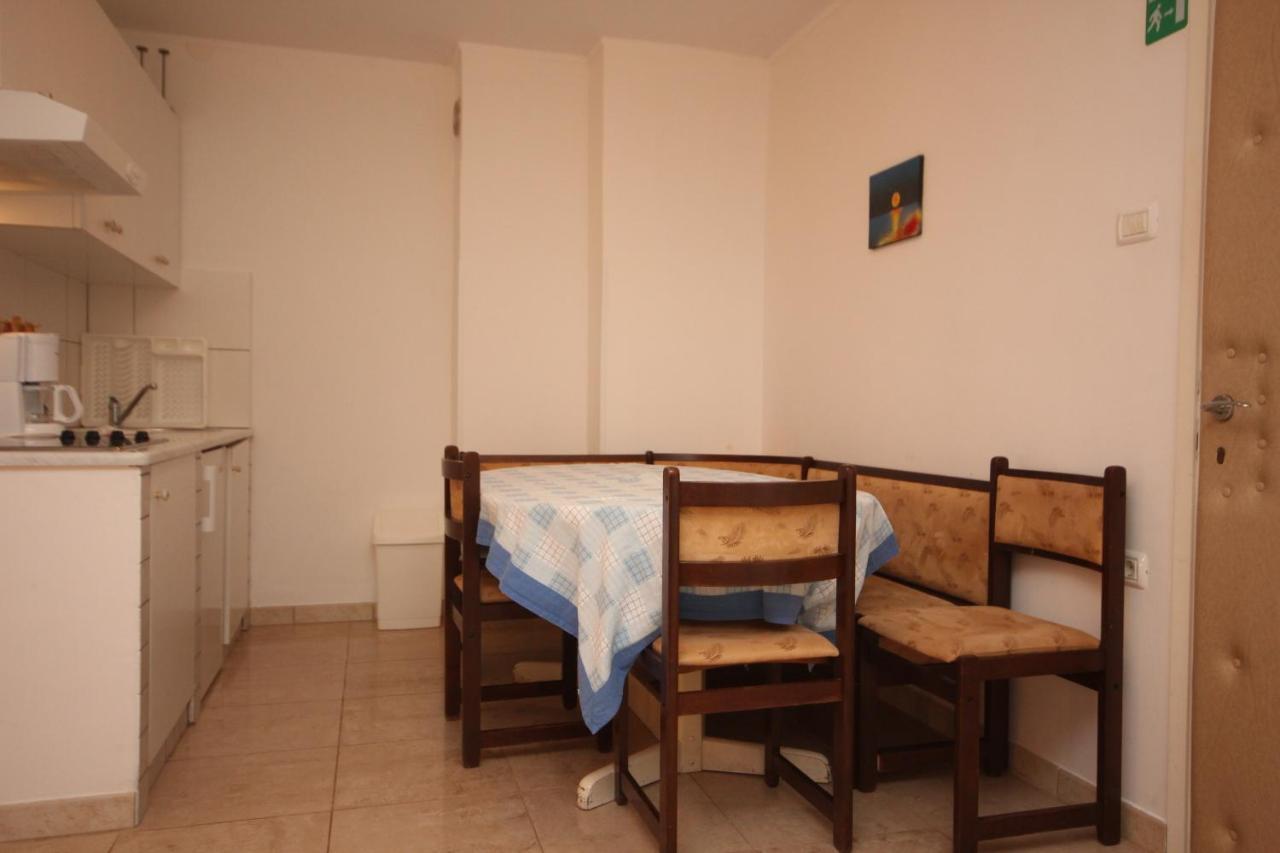 With A Swimming Pool - 3358