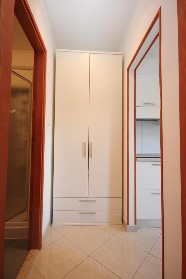 Apartment With A Swimming Pool - 3358 Umag