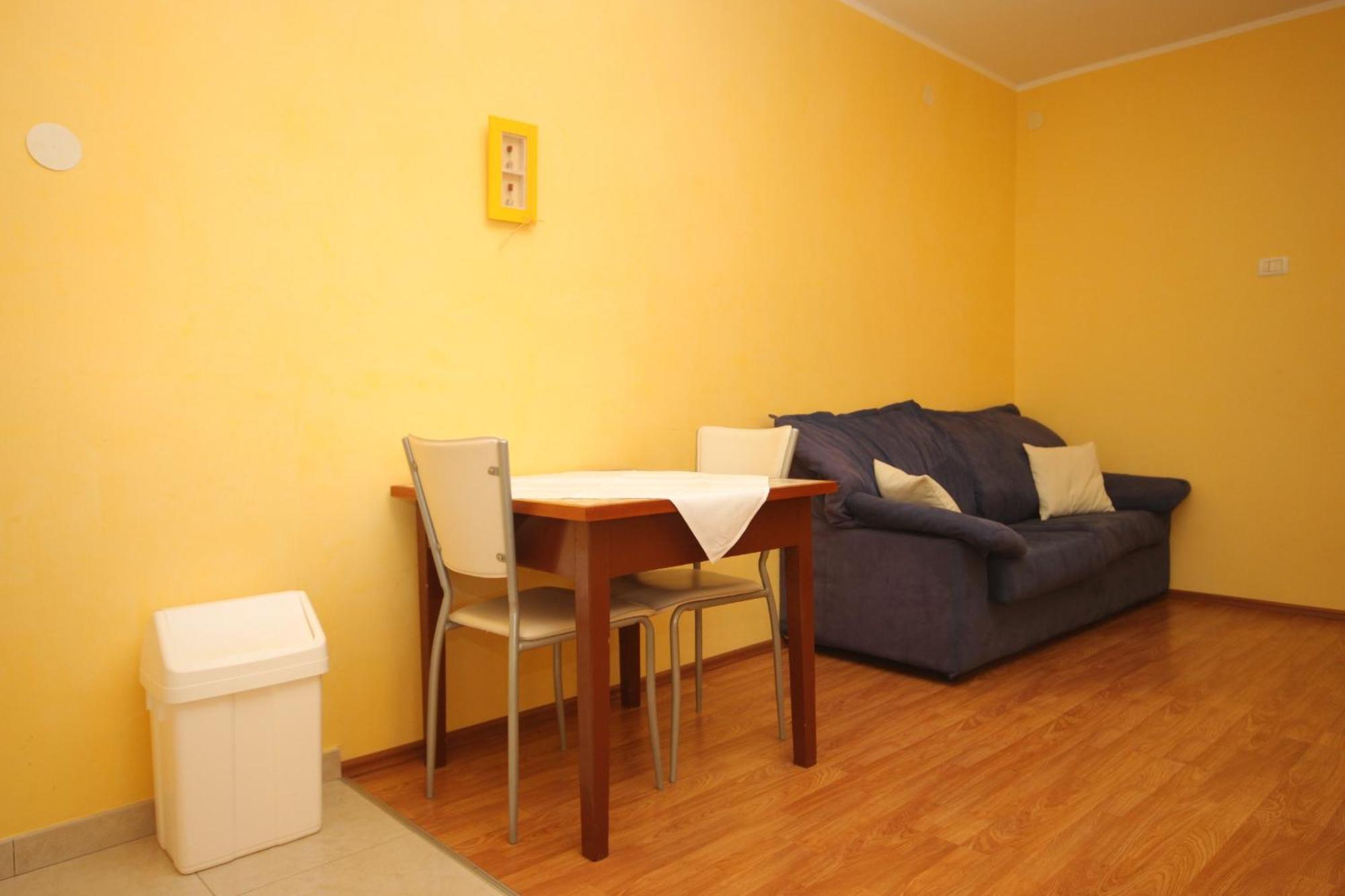 With A Swimming Pool - 3358 Apartment