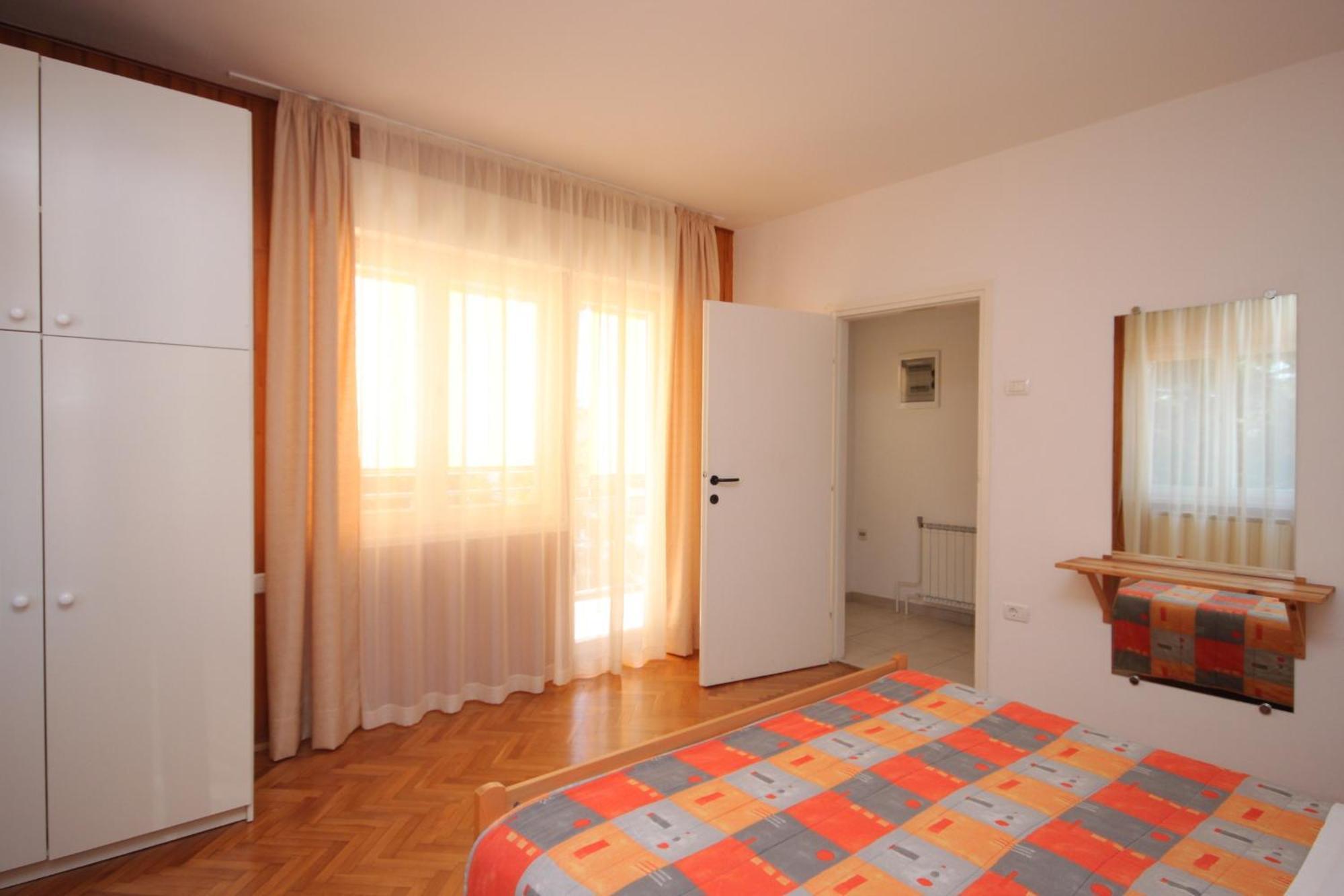 With A Swimming Pool - 3358 Apartment Umag